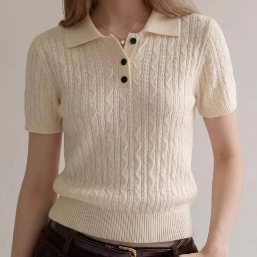 Women Fashion Styles - Modna, codzienna bluzka polo z dzianiny