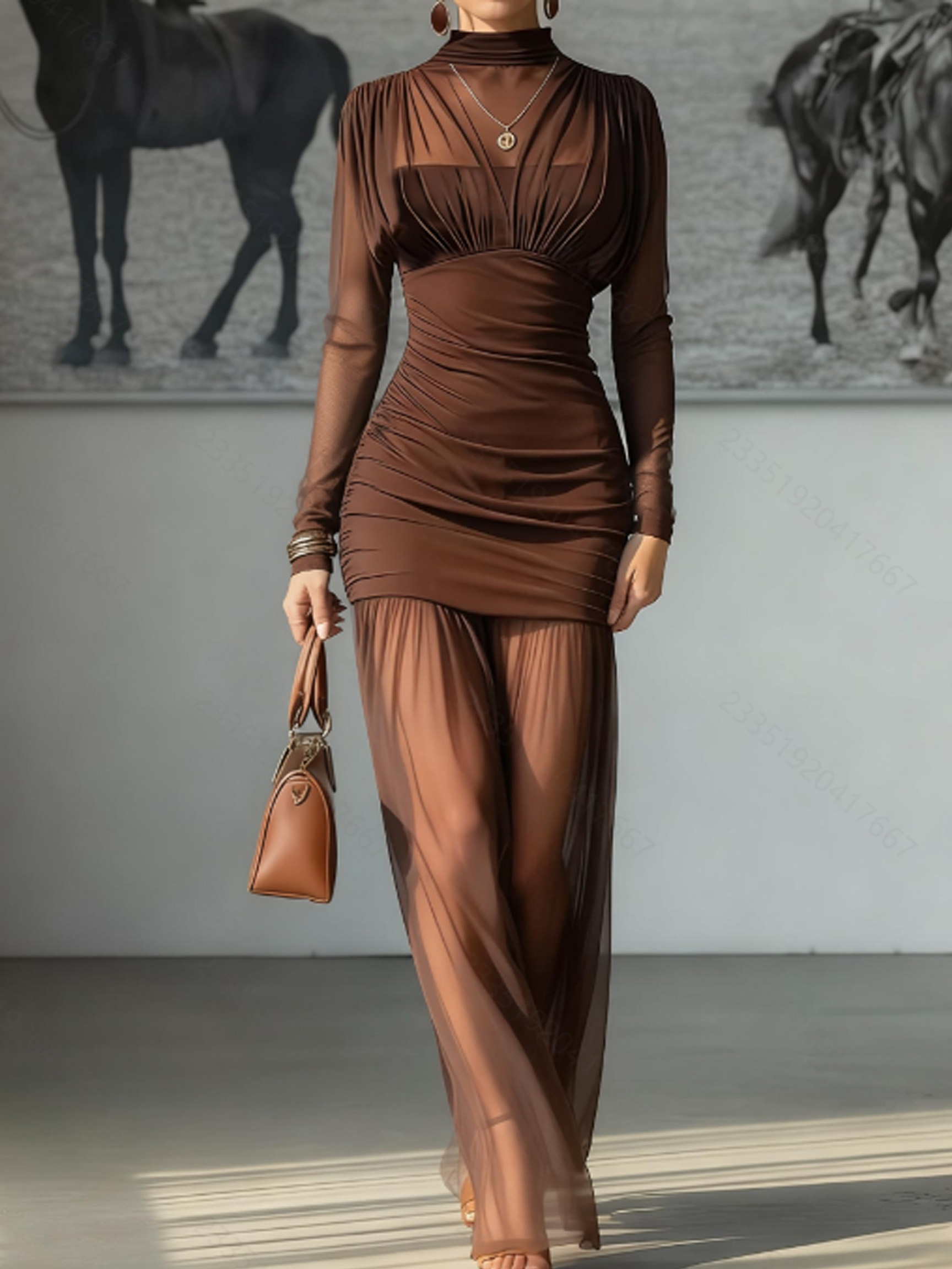 Turtleneck Bodysuit - Elegancka, zwiewna sukienka z długim rękawem,
